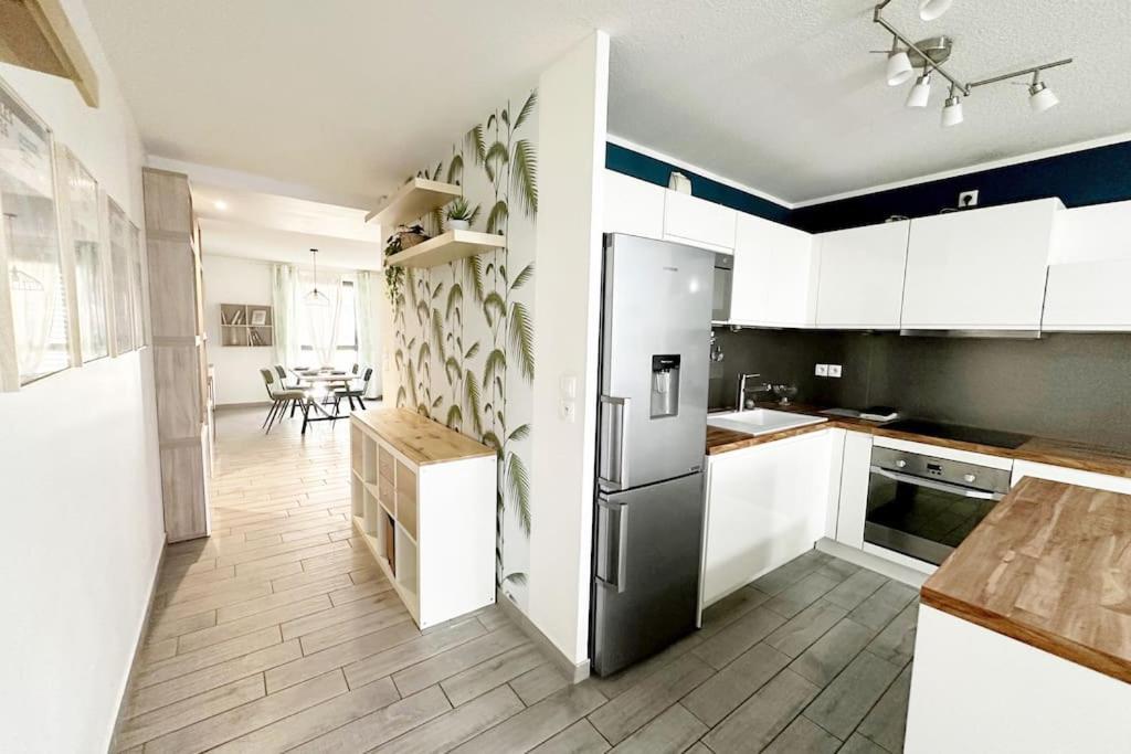 Appartement Bel Design 2ch, Mairie, Pkg, Wifi, Terrasse, Port Marianne *